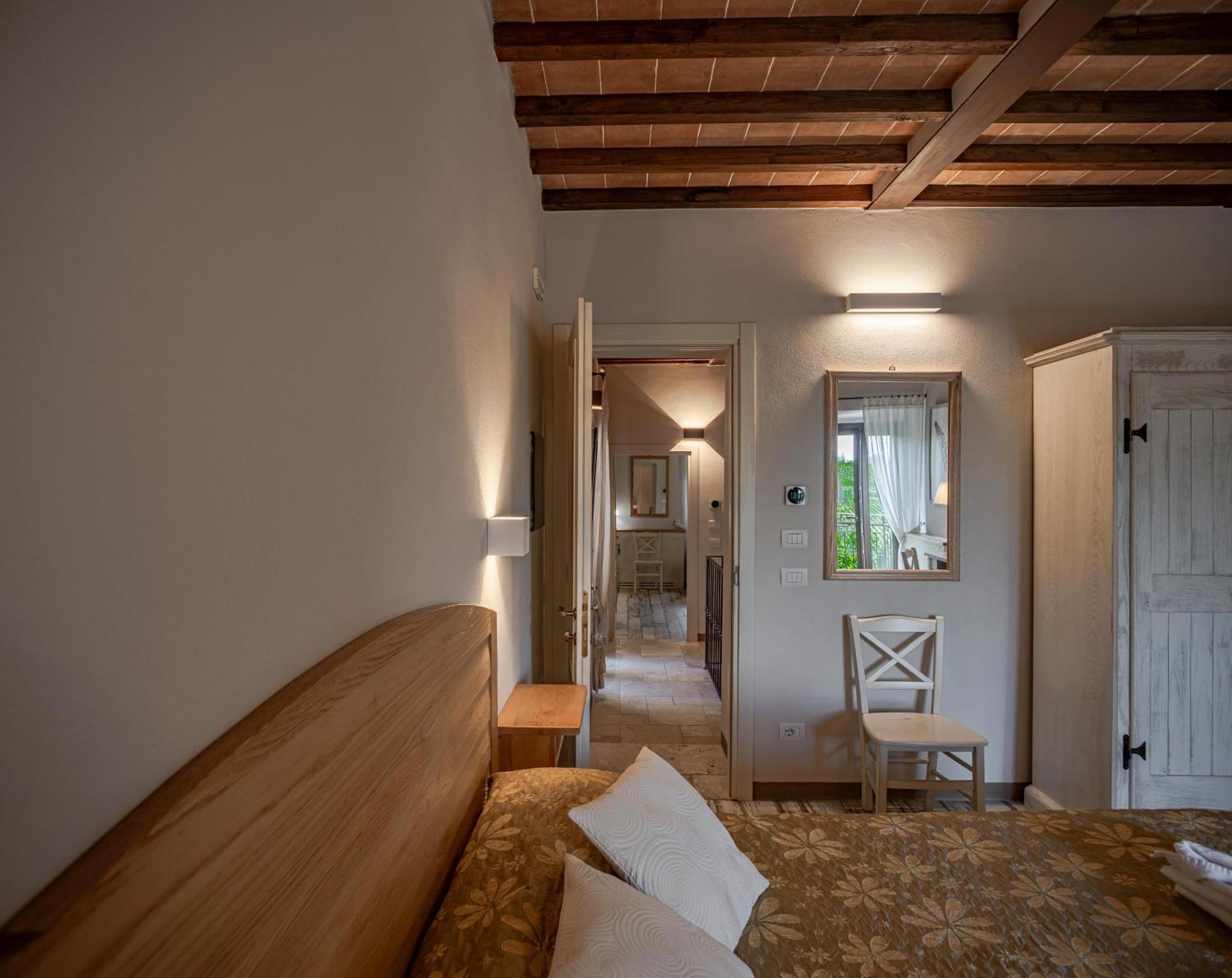 Il Casale Del Cotone Guest House San Gimignano Exterior photo