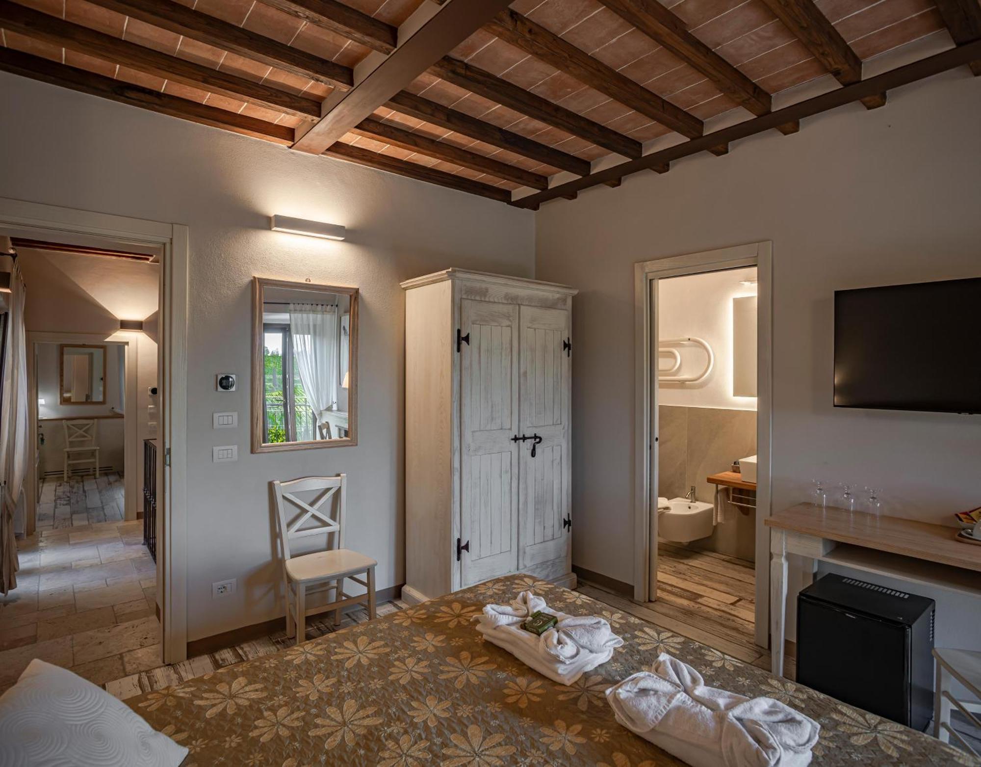 Il Casale Del Cotone Guest House San Gimignano Exterior photo